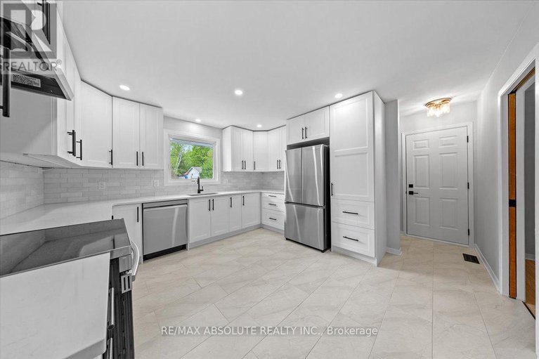28616327/36-beverly-street/stittsville-central/ottawa/ontario/K2S0S2_8