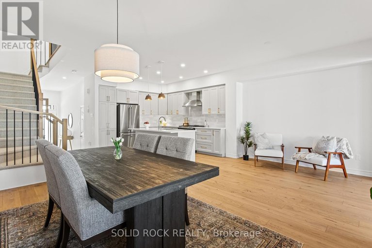 29673004/949-omagaki-way/blossom-parkkemp-parkfindlay-creek/ottawa/ontario/K1X0J3_11