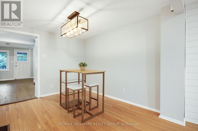 29210653/231-st-andrew-street/lower-townbyward-market/ottawa/ontario/K1N5G5_14