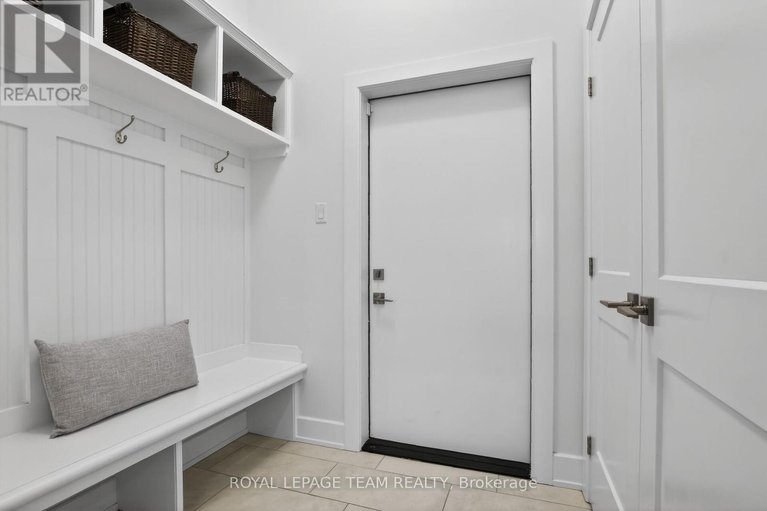 29592017/144-country-meadow-drive/huntley-ward-north-west/ottawa/ontario/K0A1L0_20