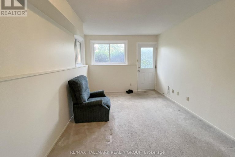 28618067/108-345-centrum-boulevard/bilberry-creekqueenswood-heights/ottawa/ontario/K1E3W9_7