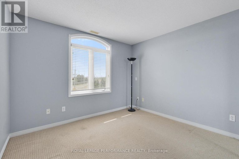 28731329/7-2086-valin-street/springridgeeast-village/ottawa/ontario/K4A0C1_10