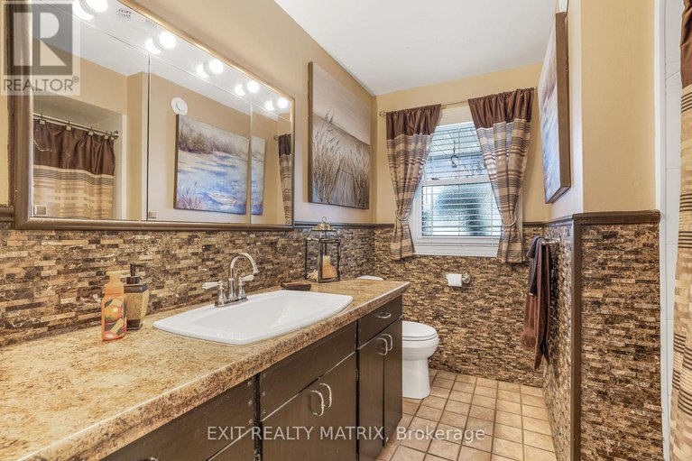 28309442/440-smyth-road/alta-vistafaircrest-heights/ottawa/ontario/K1H5A4_15