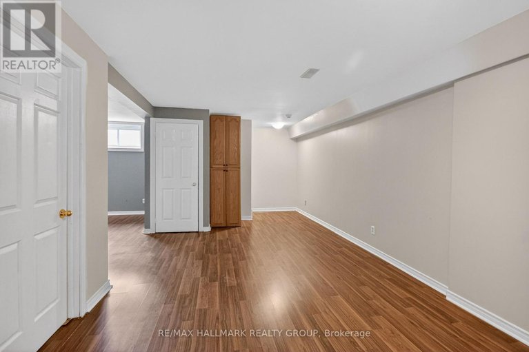 29541086/3-daphne-crescent/stittsville-south/ottawa/ontario/K2S1Y1_41