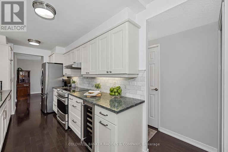 29014884/402-60-mcleod-street/ottawa-centregolden-triangle/ottawa/ontario/K2P2G1_14