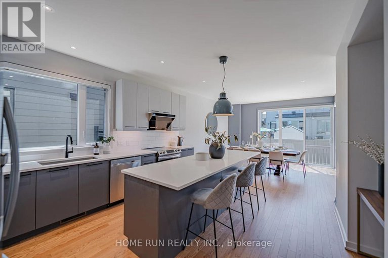 28539359/530-tenor-ridge/riverside-southgloucester-glen/ottawa/ontario/K4M0P9_14