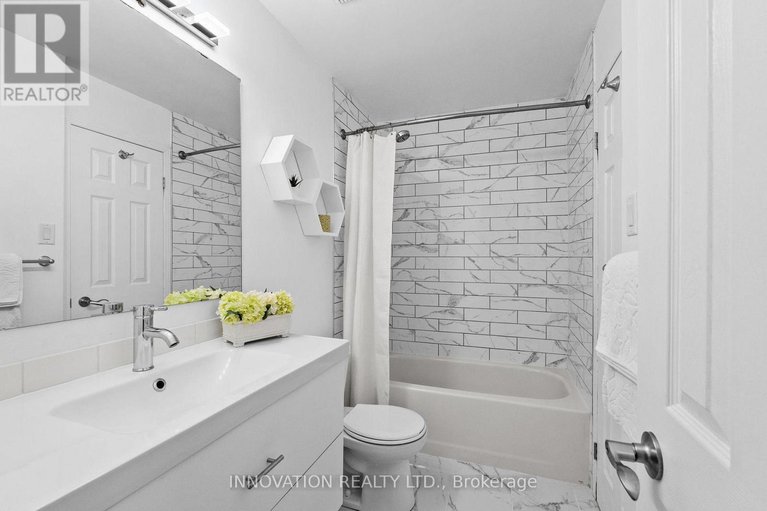 29073482/20-banchory-crescent/morgans-grantsouth-march/ottawa/ontario/K2K2V4_24