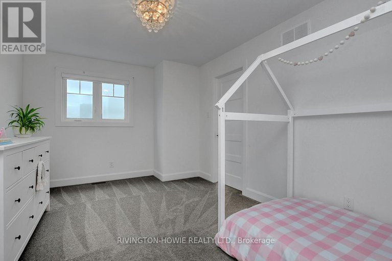 29234966/743-meadowridge-circle/carp/ottawa/ontario/K0A1L0_21