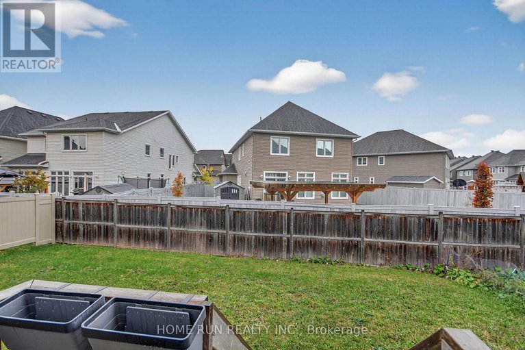 29032926/781-miikana-road/blossom-parkkemp-parkfindlay-creek/ottawa/ontario/K1X0G5_27