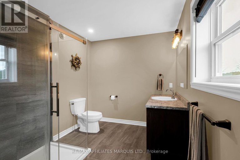 28797293/6840-lalonde-boulevard/south-glengarry-charlottenburgh-twp/south-glengarry/ontario/K0C2E0_25
