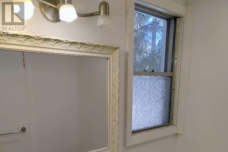 29482302/60-mariposa-avenue/rockcliffe/ottawa/ontario/K1M0V1_31