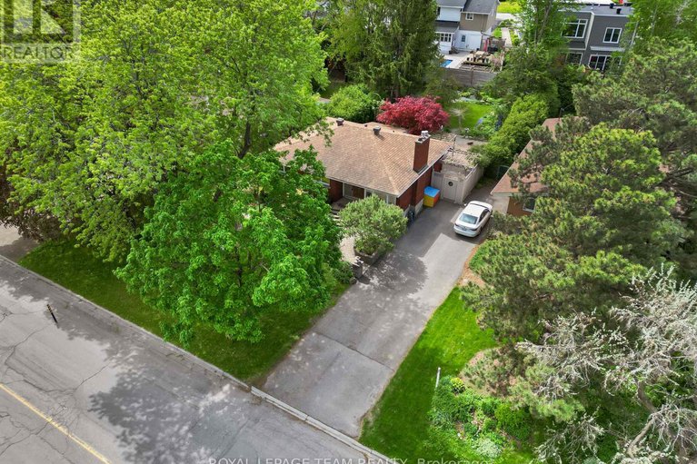 28363169/638-coronation-avenue/riverview-park/ottawa/ontario/K1G0M5_5