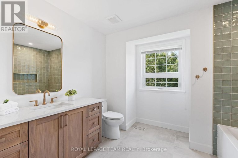 29471993/5545-van-vliet-road/manotick-long-island-nicholls-island/ottawa/ontario/K4M1J4_21