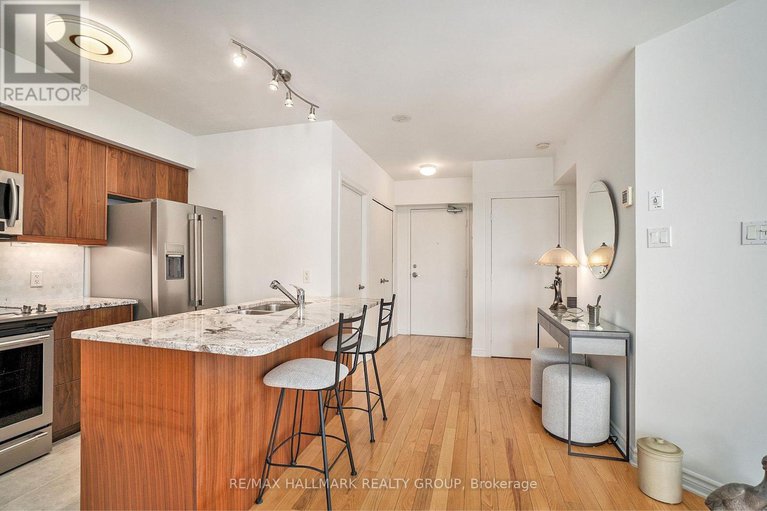 28680712/1601-445-laurier-avenue-w/ottawa-centre/ottawa/ontario/K1N6R4_11