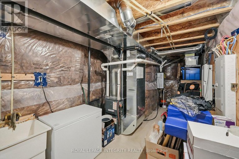 29419873/518-stadacone-row/camelot/ottawa/ontario/K4A1J8_29