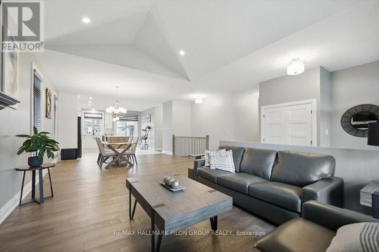 28588517/1243-avignon-street/embrun/russell/ontario/K0A1W0_8