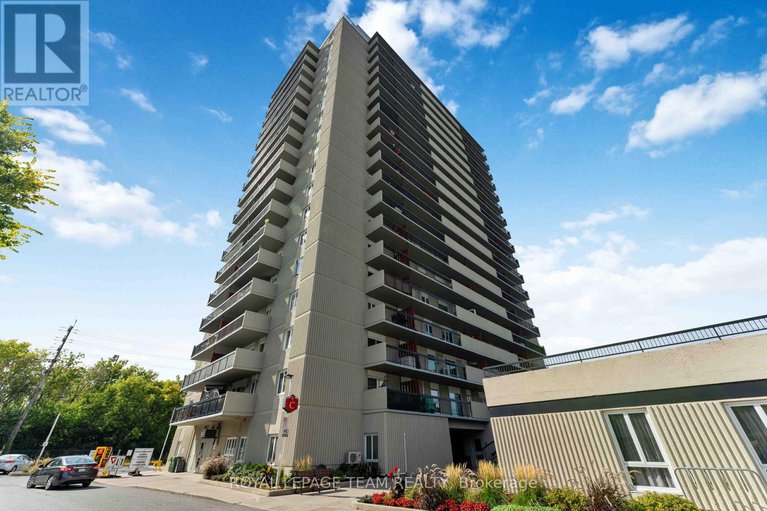 29414974/606-158c-mcarthur-avenue/vanier/ottawa/ontario/K1L8E7_1