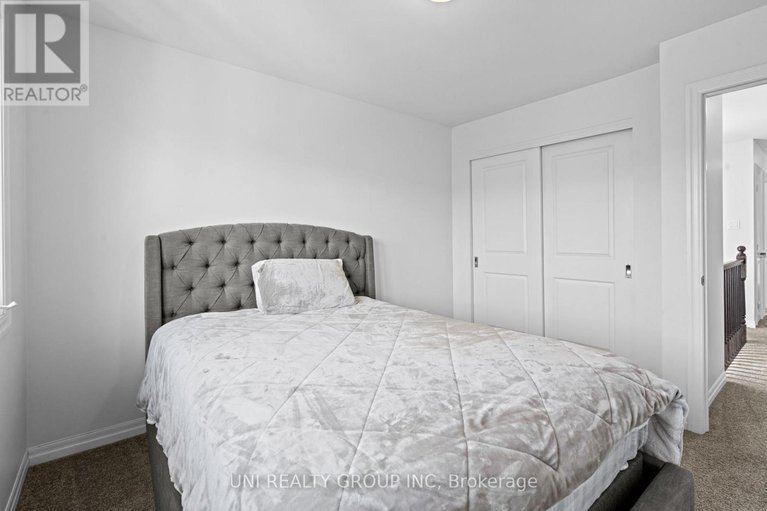 28837176/130-hawkeswood-drive/riverside-southgloucester-glen/ottawa/ontario/K4M0C1_26