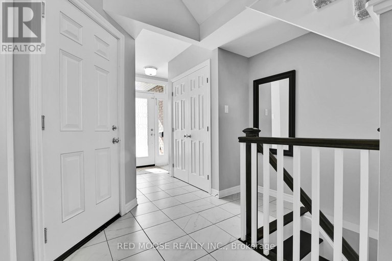 29644377/730-sora-way/blossom-parkkemp-parkfindlay-creek/ottawa/ontario/K1T0R3_5