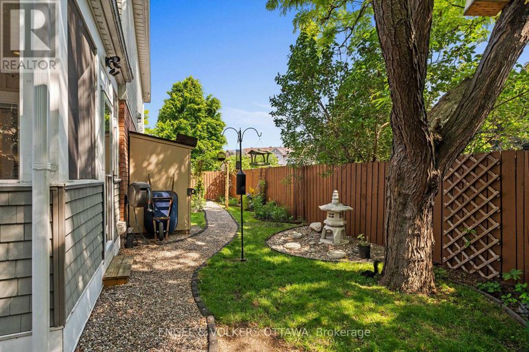 28507549/68-thornbury-crescent/centrepointe/ottawa/ontario/K2G6C4_40