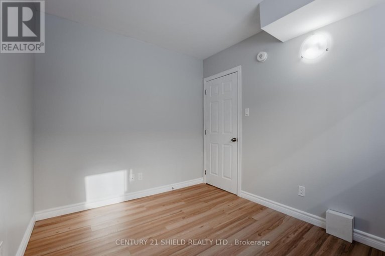 29635054/7-william-street/finch/north-stormont/ontario/K0C1K0_44