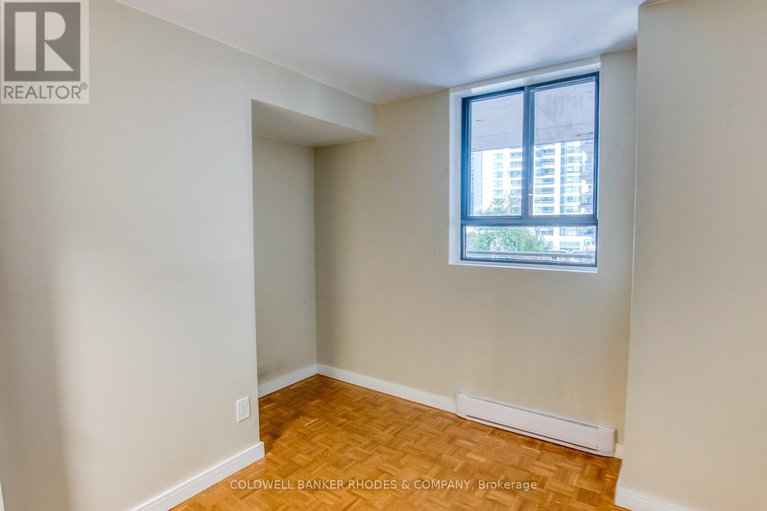 28904889/301-475-laurier-avenue-w/ottawa-centre/ottawa/ontario/K1R7X1_20