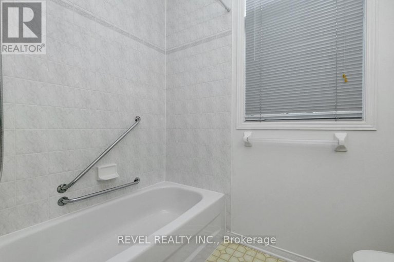 29229708/9-1240-kilborn-place/alta-vista/ottawa/ontario/K1H1B4_28