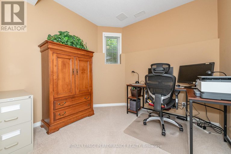 28511798/14-111-steele-park-private/cyrville/ottawa/ontario/K1J0J2_19