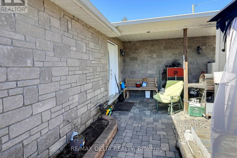 28138869/353-russell-road/clarencerockland-twp/clarence-rockland/ontario/K0A2A0_3
