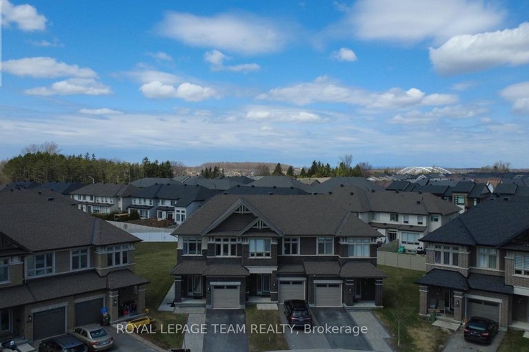 29642732/315-big-dipper-street/riverside-southgloucester-glen/ottawa/ontario/K4M0J2_50