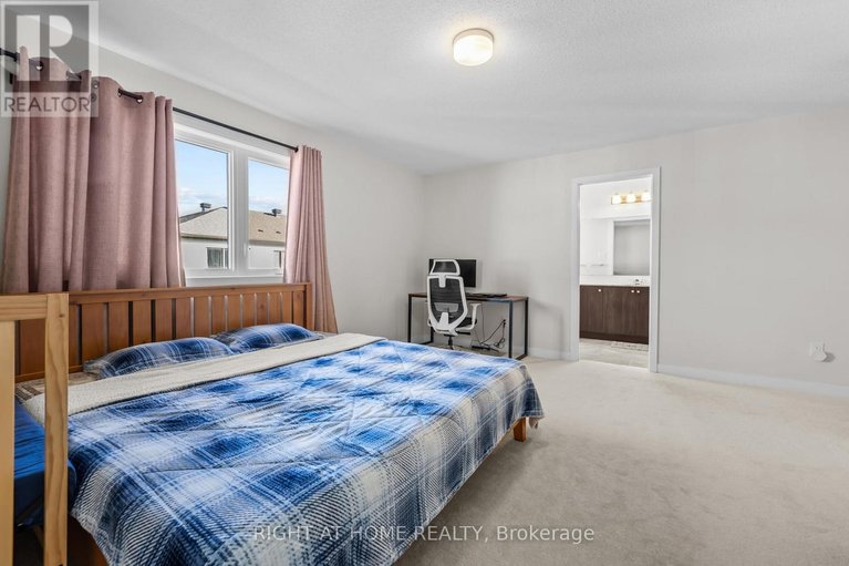 29475389/837-derren-avenue/stittsville-north/ottawa/ontario/K2S3A7_32