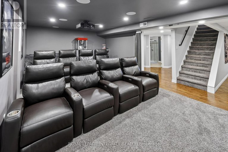 29364107/1380-diane-crescent/fallingbrookridgemount/ottawa/ontario/K4A2N8_44