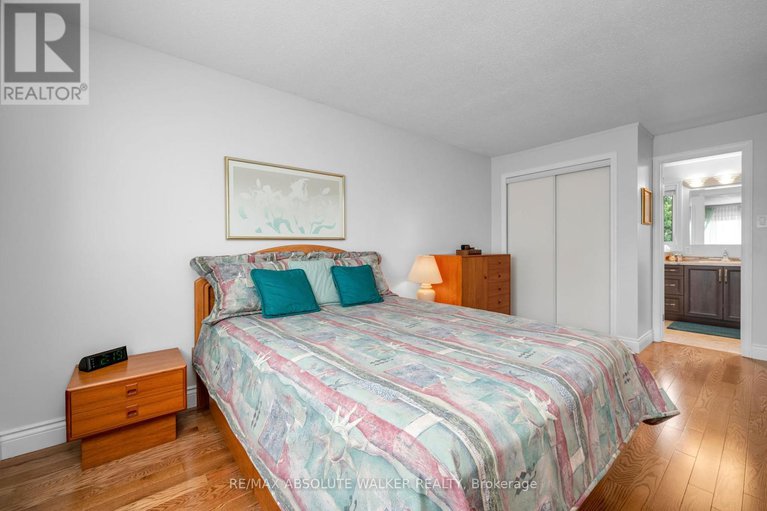 28785480/501-harrowsmith-way/fallingbrookgardenway-south/ottawa/ontario/K4A2Z2_20