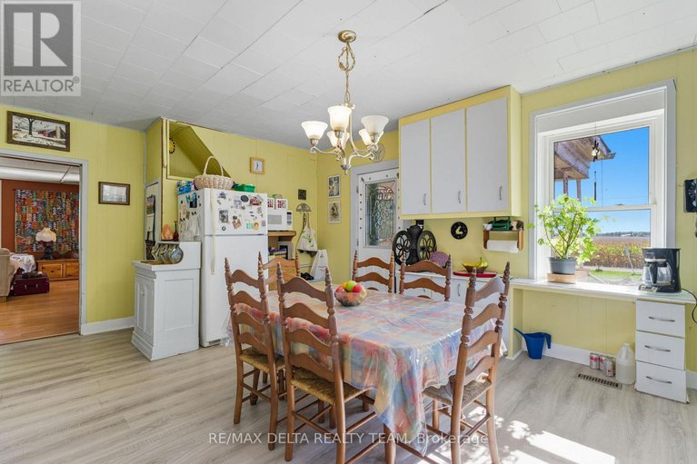 29052070/12633-north-wing-road/north-dundas-winchester-twp/north-dundas/ontario/K0C2K0_17