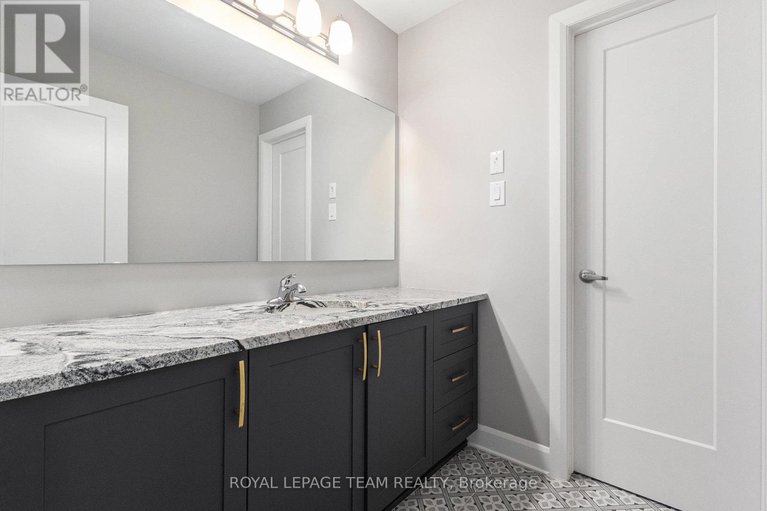 29527061/659-parkview-terrace/village-of-russell/russell/ontario/K4R0C7_19