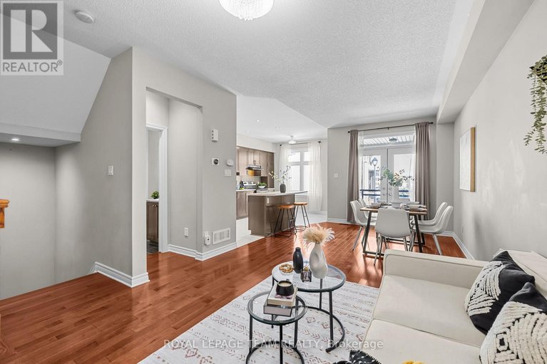 29563472/92-stockholm-private/riverside-southgloucester-glen/ottawa/ontario/K4M0G9_5