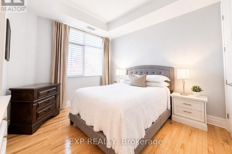 29579526/209-260-besserer-street/sandy-hill/ottawa/ontario/K1N1J3_29