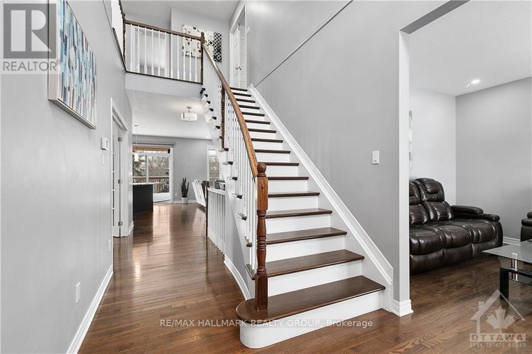 28301272/4464-shoreline-drive/riverside-southgloucester-glen/ottawa/ontario/K1V1R7_2