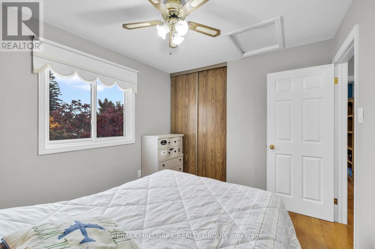 29038832/336-mceachern-crescent/bilberry-creekqueenswood-heights/ottawa/ontario/K1E3P5_30