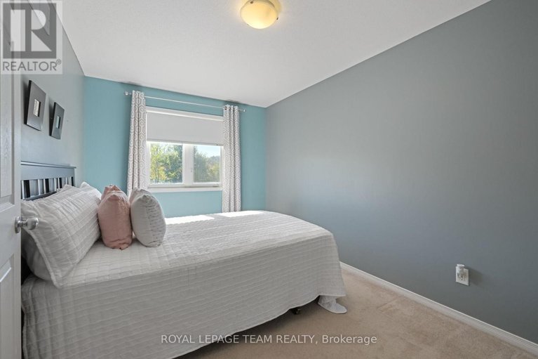 29058960/215-parkrose-private/chatelaine-village/ottawa/ontario/K4A0N8_25