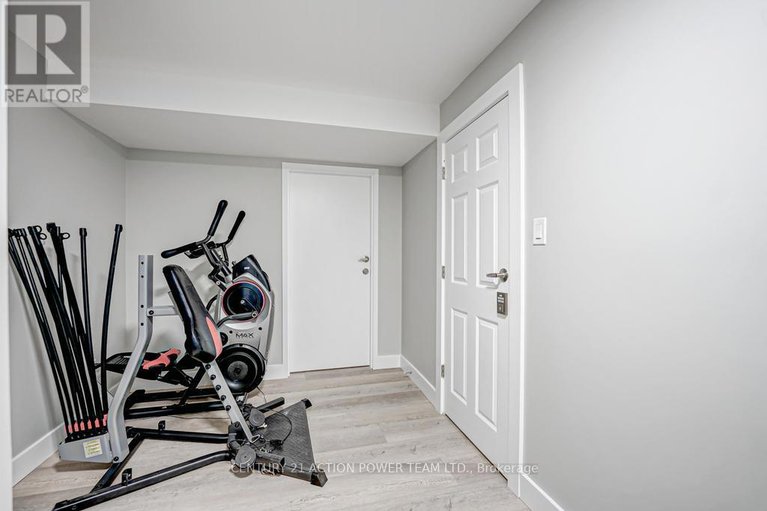 29566257/1149-and-1149-b-1149-parisien-street/cyrville-rdindustrial-park/ottawa/ontario/K1B3N3_28