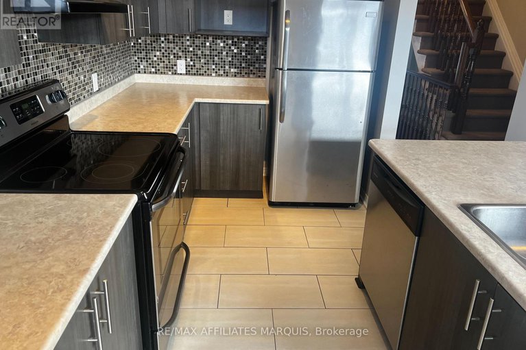 29152206/281-fir-lane/kemptville/north-grenville/ontario/K0G1J0_11