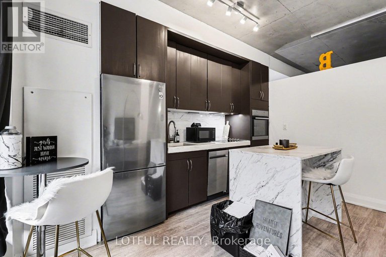 29384908/201-383-cumberland-street/lower-townbyward-market/ottawa/ontario/K1N1J7_16