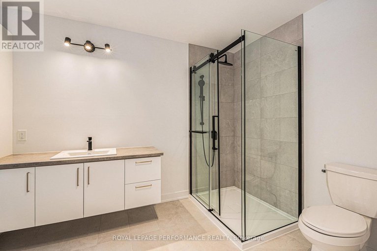 29272742/94-rutile-street/clarencerockland-twp/clarence-rockland/ontario/K4K0M6_13