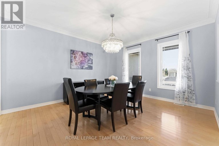 29563750/6868-sparkling-lake-way/greely/ottawa/ontario/K4P1R7_6