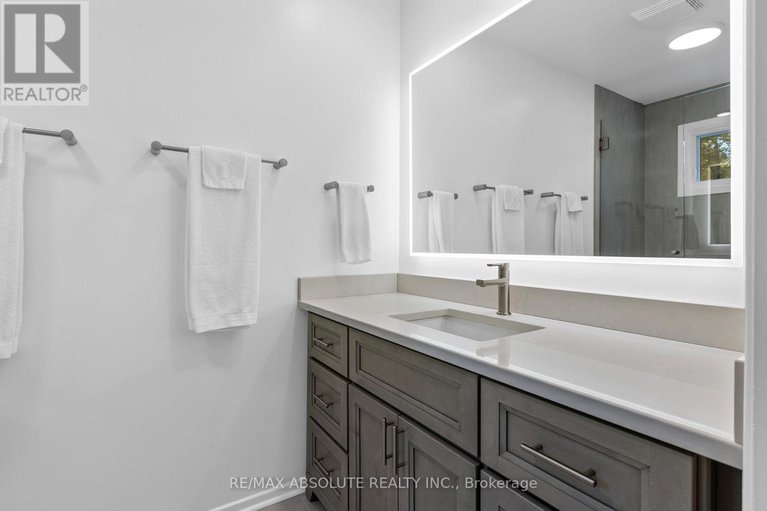 28912451/109-pineridge-road/carp/ottawa/ontario/K0A1L0_29