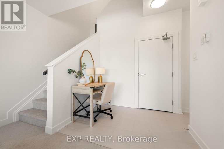 29300165/1005-silhouette-private/cedargrovefraserdale/ottawa/ontario/K2J4S3_2