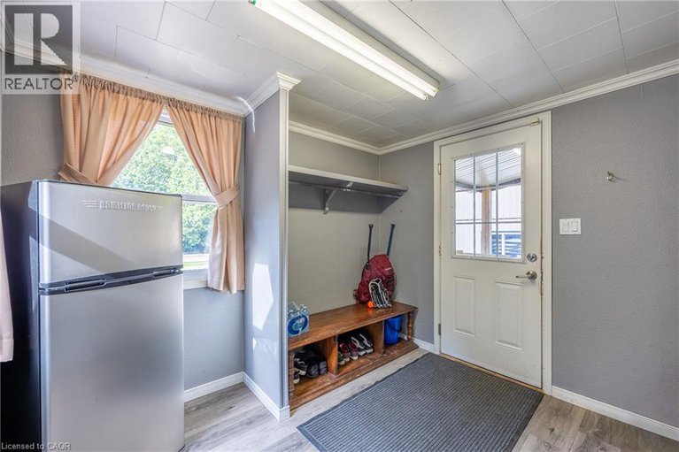 28287240/53905-john-street/richmond/ontario/N5H2R1_8
