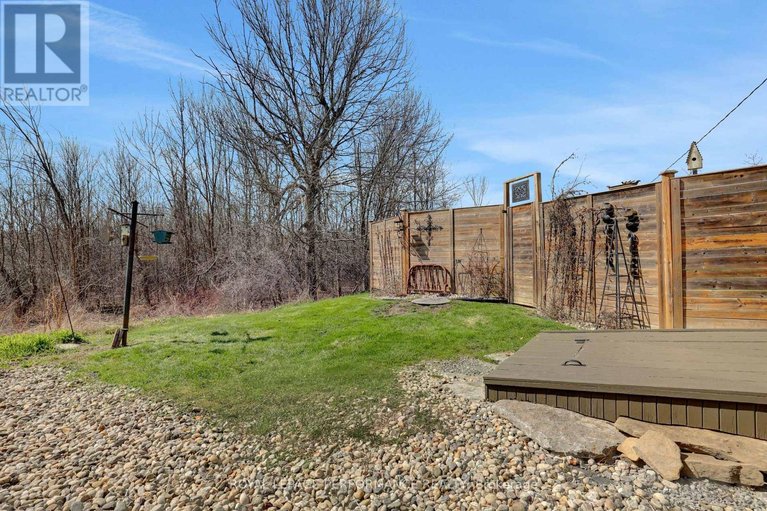 29667695/2666-yorks-corners-road/metcalfe/ottawa/ontario/K0A1V0_35