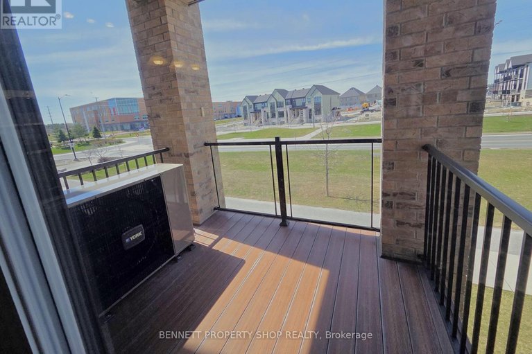 29688012/204-310-jatoba-private/emerald-meadowstrailwest/ottawa/ontario/K2V0E7_17